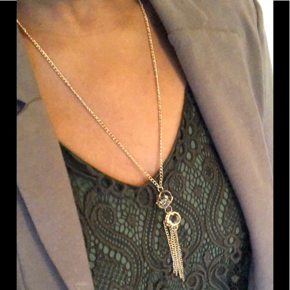 NEW Lace Top & Necklace - Picture 4 of 6